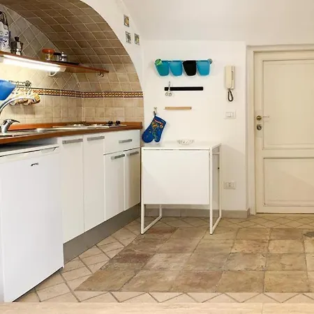 Casa Luciana - Gioia * Procida